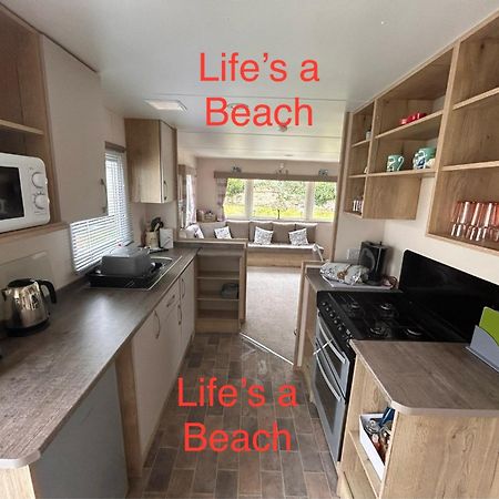 Lifes A Beach On Presthaven Sands Prestatyn Exterior photo